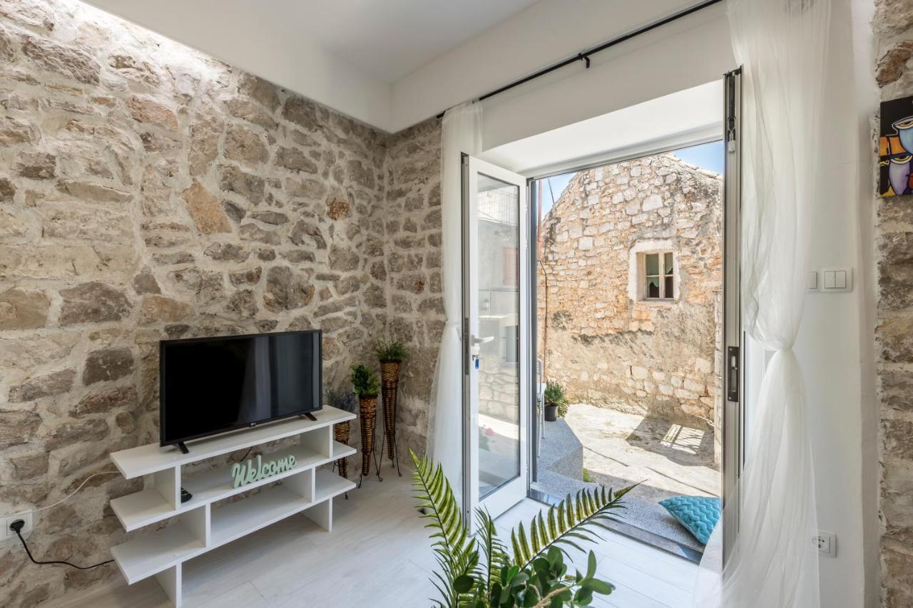 Luxury Apartments Skalinada Near Beaches, Tisno - Dalmatia 외부 사진
