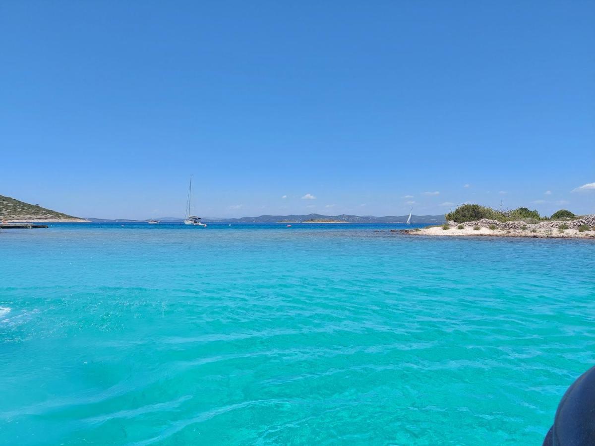 Luxury Apartments Skalinada Near Beaches, Tisno - Dalmatia 외부 사진